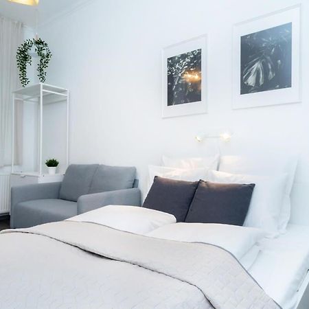 Ideal New Apartment In The Center Budapest Eksteriør billede