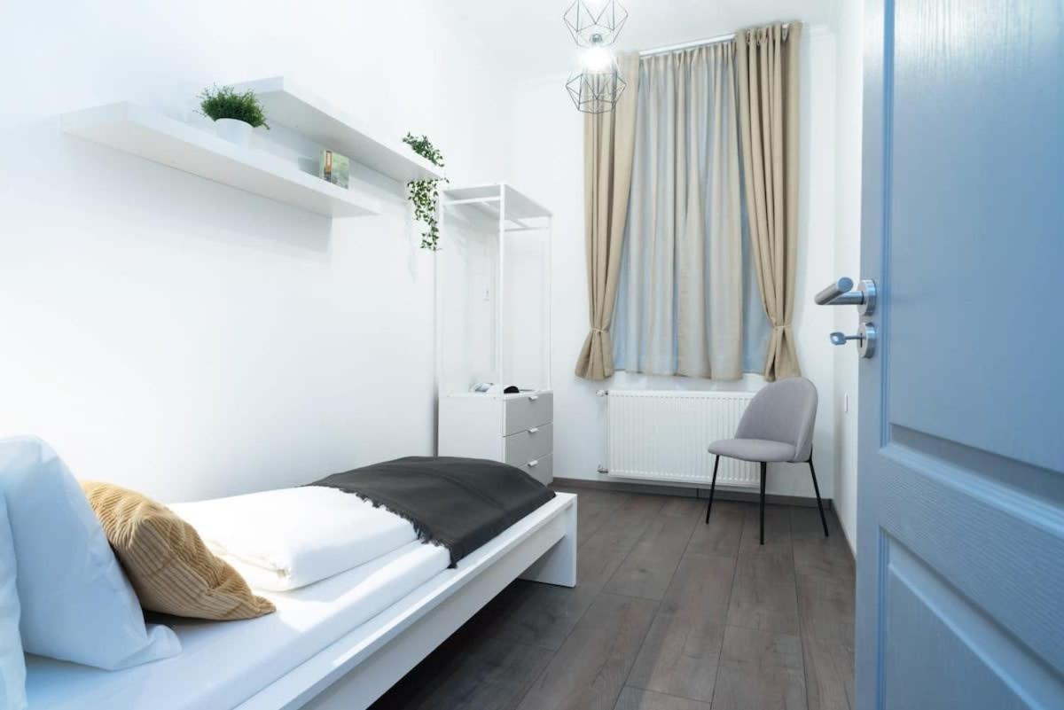 Ideal New Apartment In The Center Budapest Eksteriør billede